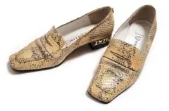 Item thumbnail for item ccbe3f9f-47bd-4924-afa3-eb05c36ade75