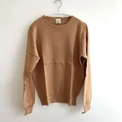 クルーネックニット