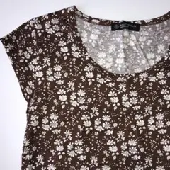リバティフレンチスリーブ カペル茶色 ユナイテッドアローズ 花柄のサムネイル