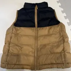 ユニクロ　中綿ベスト 110センチ