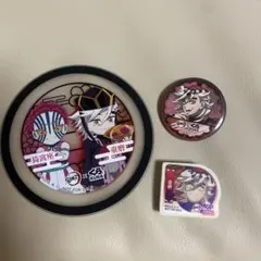 鬼滅の刃 くら寿司 ラバーコースター 猗窩座 童磨 消しゴム 缶バッジ