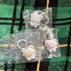 サンリオ　めじるしアクセサリー　ふわふわスノー