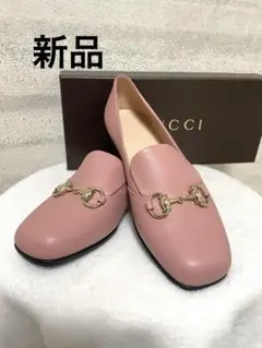 GUCCI グッチ　フラットシューズ　ローファー　革靴　ピンクのサムネイル