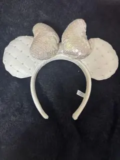 ミニー　カチューシャ スパンコール　ディズニー