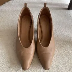 ボッテガヴェネタ　アーモンドパンプス　ベージュ　37