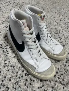 Nike ハイカットスニーカー ホワイト/ブラック