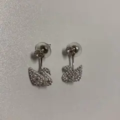 スワロフスキー　ピアス　スワン