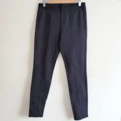 ユニクロ　レギンスパンツ　センターシーム　総ウエストゴム　伸縮性　綿混　黒　M