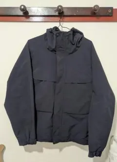 ユニクロ　ウインドプルーフパーカ ネイビーS