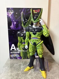 一番くじ ドラゴンボール A賞 パーフェクトセル フィギュアのサムネイル