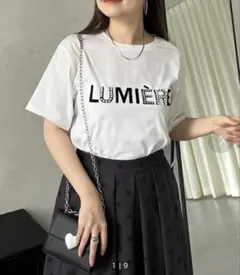 prose verse プロズヴェール パール付きフロッキーロゴTシャツ