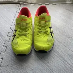 アシックスレーザービーム23.5センチ