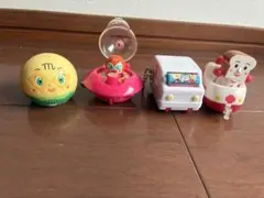 アンパンマン　ガチャガチャ 4個セット