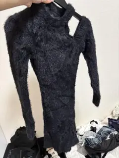 黒シャギーニット ミニワンピース・タイト・ワンショルダー