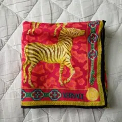 ば*＊様 VERSACE ゼブラ柄 シルクハンカチ