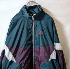 ナイロンジャケット ワインレッド