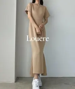 極美品 Louere ストレッチカットマーメイドワンピース ベージュ S