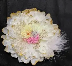 華やかコサージュ ホワイト・ピンク・イエロー　卒業式　入学式