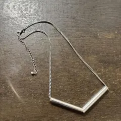 シルバー V字型バー ネックレス