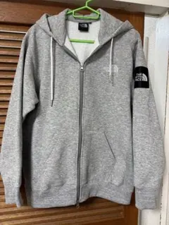 ノースフェイス　スクエアロゴフーディー　ジップパーカー　Sサイズ