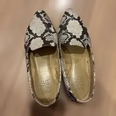 Naturalizer LORNA パイソン柄 パンプス 24.5cmのサムネイル