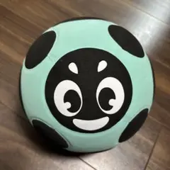 ミントグリーン ドッジボール 顔デザイン