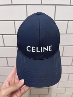 CELINE ベースボールキャップ Cロゴ ネイビー　M58 CELINE（キャップ）のフリマアイテム一覧
