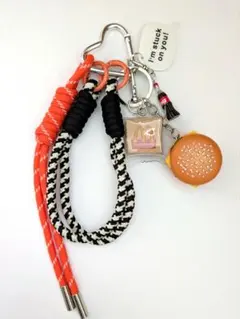 じゃらじゃらキーホルダー　バッグチャーム　キーチャーム　パラコード　ハンバーガー