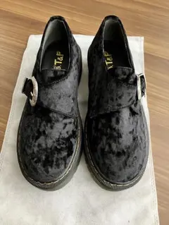 csT&P 厚底 ローファー 黒 ベロア風生地のサムネイル