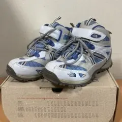 ノースフェイス　キッズ　スニーカー　19