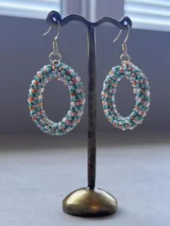 手作りビーズリング型ピアス