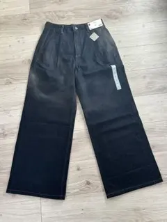 デニムジーンズ