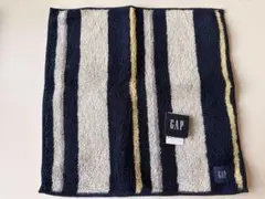GAP ストライプ柄 ハンカチのサムネイル