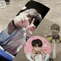 BTS ジョングク グク スローガン うちわ 透明うちわ 缶バッジ