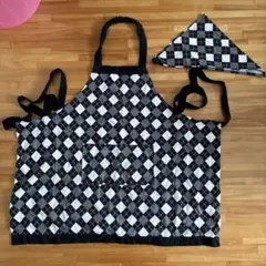 カラフルキャンディスタイル黒と白のダイヤモンドパターンエプロンセット　美品のサムネイル