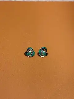 ヴィンテージ風 グリーン×ゴールド イヤリング クリップ式