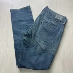 リーバイス ストレートデニムパンツ ミディアムブルー 鬼ヒゲ