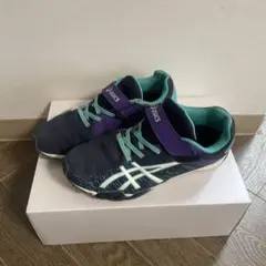 23cm アシックスジュニアスニーカー レーザービーム 1154A138