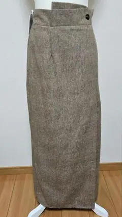 新品 louere ヘリンボーン タイトロングスカート ラップ風