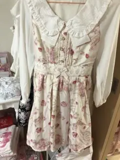 Item thumbnail for item ec0dbfba-a9d5-48eb-9548-2f7e3169f512