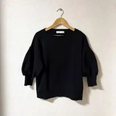 センスオブプレイス　半袖ニット　バルーン袖　黒　 フリーサイズのサムネイル