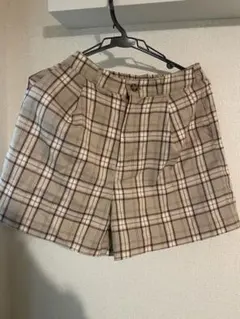 ショートパンツ