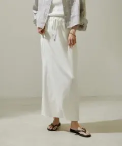 SALON adam et ropé ヴィンテージライクリブタイトスカート 白のサムネイル