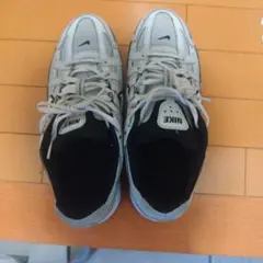 Nike ランニングシューズ ホワイト/ブラック