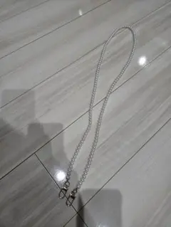 ホワイトパール風ショルダーストラップ