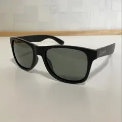 【GERRY】　サングラス　ケース付き