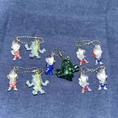 ウルトラマンシリーズ　小型キーホルダー