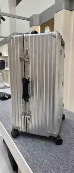 RIMOWA トランクプラス 105L マリンブルー 限定色 - メルカリ