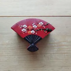 【縁起物】和風 扇型 小物入れ 菓子器 ワンセット 梅の絵付け 朱塗り 末広がり