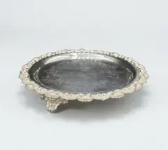 ＜英国ビンテージ＞シルバープレート　脚付きのトレイ　サルヴァ　銀盆